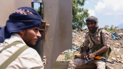 Yemenê li Sen'ayê "Êrîşeke Stratejîk" Dijî Hûsîyan Dest Pê Kir