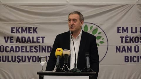 Bakirhan: Piştî Civîna MGK'ê Qonaxeke Nû Tê Pêşbînîkirin