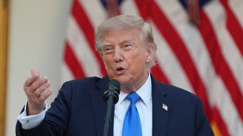 Serok Trump Careke Din Behsa Serhildana Îranîyan a Dijî Rejîmê Dike