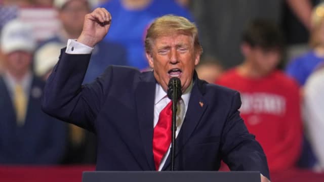 Trump: Îran Piştgirê Yekem ê Terorê ye û ti Carî dê Nebe Xwedî Çekê Navokî