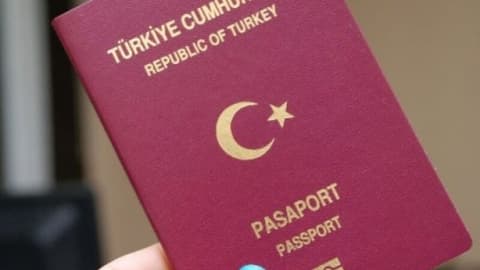 Tirkîye Mafê Welatîbûnê yê Zedetirî 6 Hezar Biyanîyan Betal Dike