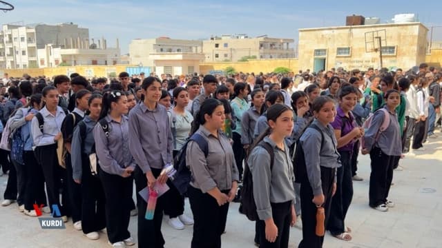 Sê Dibistanên Taybet ji bo Cara Yekê li Kobanîyê Dest bi Perwerdeyê Dikin