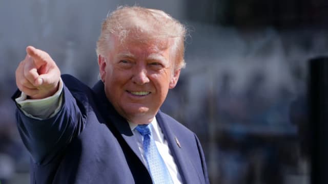 Axios: Trump ji bo Gavên Berbiçav ên Navokî, Pêşnîyara Alîkarîya Aborî Dide Îranê