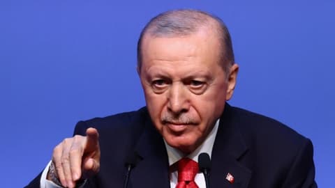 Erdogan Dibêje Îsraîl Aramîya Herêmê Têk Dibe