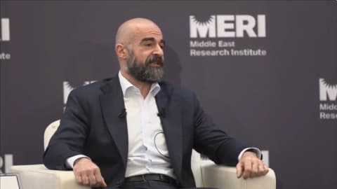 Talebanî: Gotûbêjên Aştiyê di Navbera Îranê û Partiyên Rojhilatê de Hatine Destpêkirin