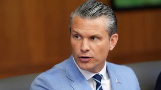 Hegseth bo Îranê: Eger Hûn Êrîşî Hêzên Me Bikin, Emê Keştîyên We yên Petrolê Wêran Bikin