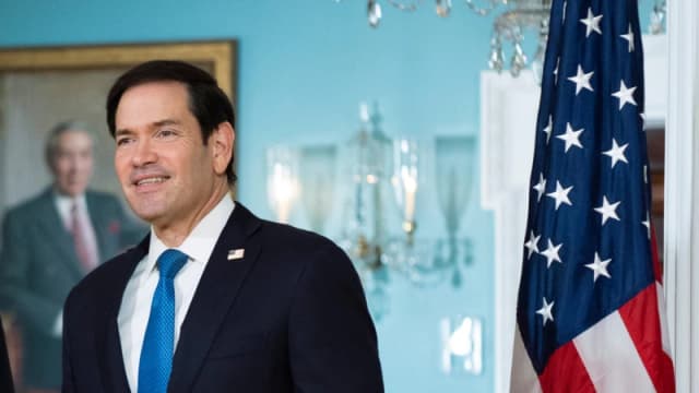 Rubio Serdana xwe ya Ozbekistan û Hindistanê Dest Pê Kir