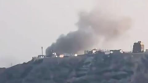Houthi missile attack on Yemeni presidential palace kills two, minister says