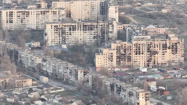 Residents eating garden weeds in Russian-occupied city cut off from food and water