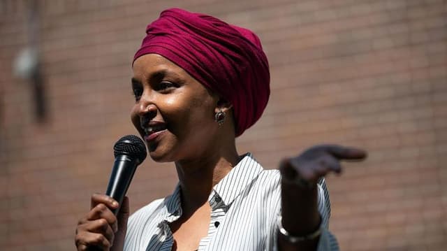 Obama blasts federal probe of congresswoman Ilhan Omar as 'so appalling'