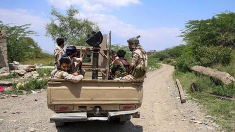 Yemen's government announces all-out war to reclaim land from Houthis