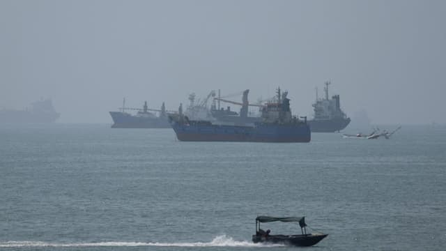 US and Iran trade strikes for first time in weeks