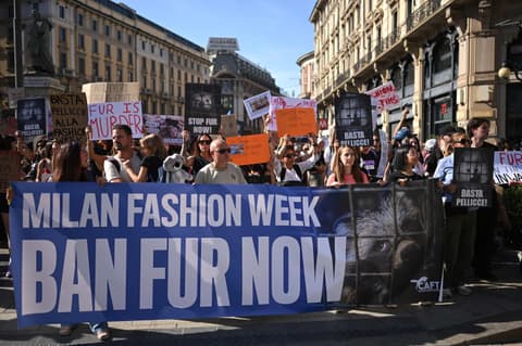 'Fashion victims': Fur protests hit Milan Fashion Week