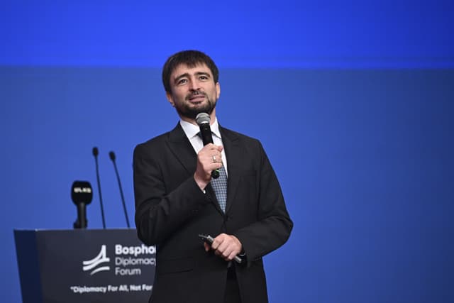 Turkish diplomat Güllüoğlu appointed to senior UN posts