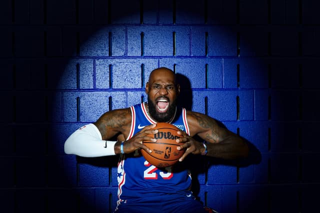 LeBron leaves retirement question unanswered as 76ers chase title