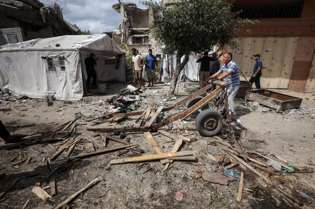 Fresh Israeli strikes on Gaza kill 6 Palestinians despite cease-fire