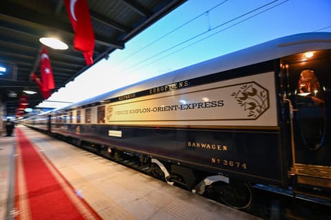 Orient Express completes 5-day journey from Paris to Istanbul
