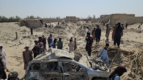 Deaths reported as Pakistan, Afghanistan engage in fresh clashes