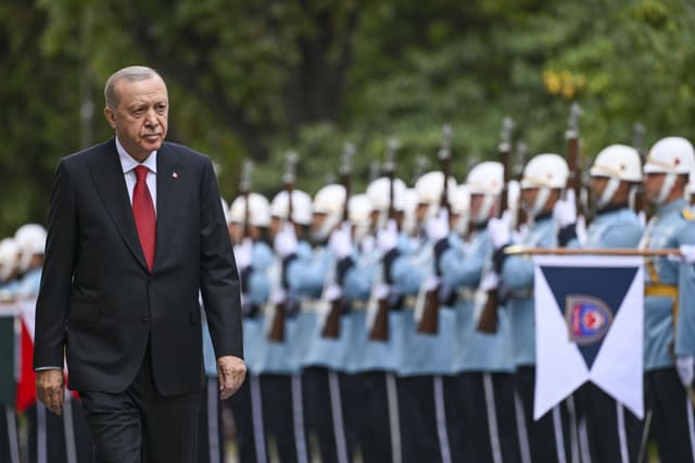 Erdoğan calls for ‘grand consensus’ amid terror-free Türkiye success