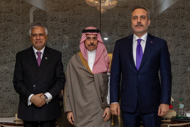 Turkish officials visit Riyadh as Mecca alliance gains momentum