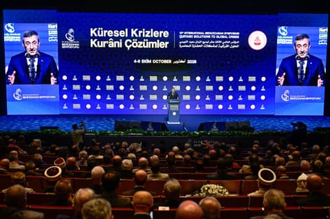 VP delves into FETÖ, terror-free Türkiye at event on Said Nursi