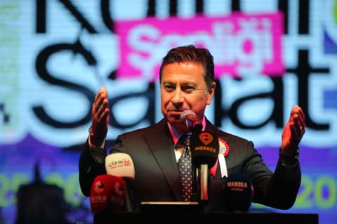 Türkiye’s CHP seeks removal of mayor with divided loyalty