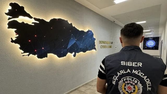 3 jailed in Türkiye over FETÖ-linked infiltration of MASAK data systems