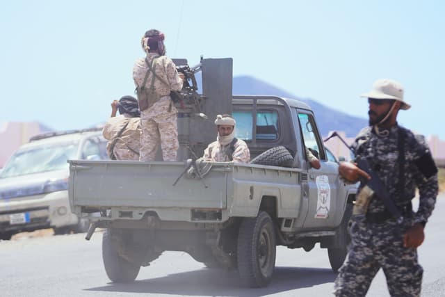 Yemeni troops retakes key areas near Bab el-Mandeb from Houthis