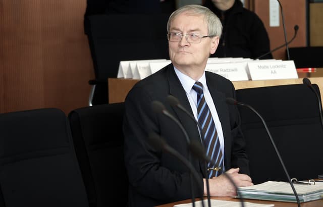 Germany arrests ex-spymaster over suspected espionage, treason