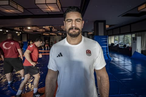 Akgül bets big on youth to keep Türkiye wrestling on medal trail