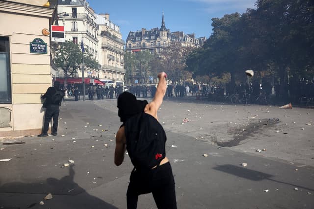 Thousands joining French school protests met with teargas, arrests