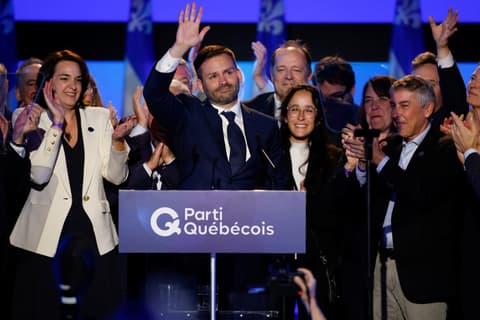 Separatists win in French-speaking Quebec, eye Canada exit
