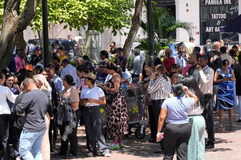 Magnitude 7.6 earthquake rocks Panama, tremors reach Colombia