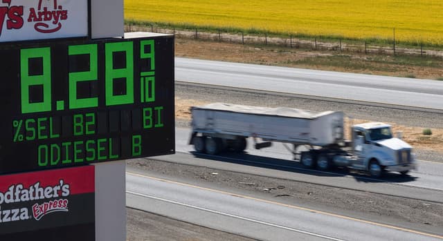 Trump announces Russian diesel deal amid US fuel price surge