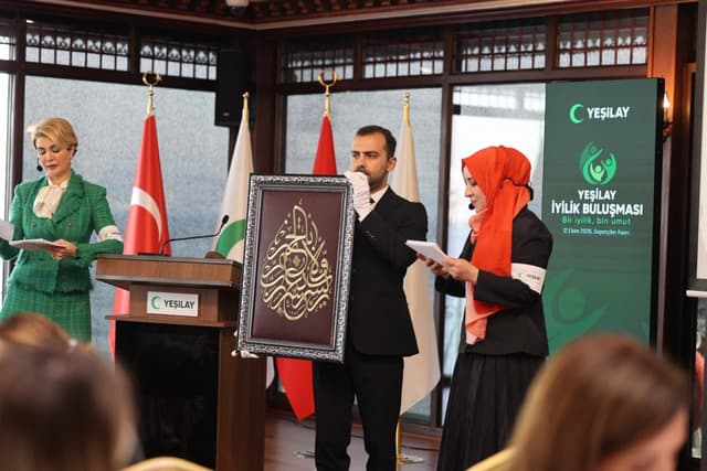 Yeşilay helps addiction recovery through charity event in Istanbul
