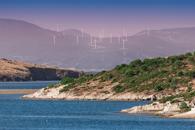 Türkiye's 1st offshore wind project could be commissioned in 2030-2032