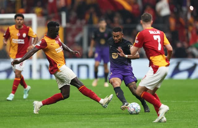 Barcelona beat Galatasaray 4-1 in Champions League