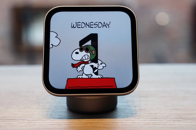 Apple debuts HomeView smart device in fresh home push