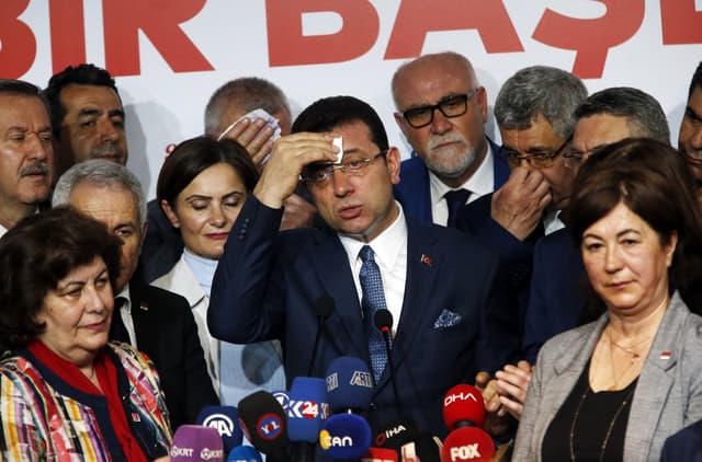 Ex-Istanbul mayor begins defense with political remarks, not charges