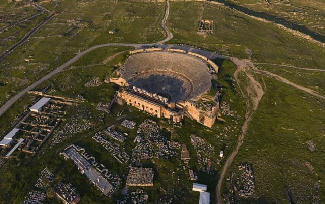Türkiye, Italy expand cultural ties through archaeology