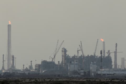 Prolonged war, disruptions present biggest risk to Mideast economies