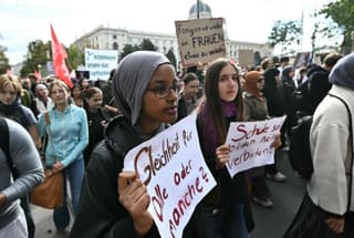 Austria students resist school headscarf ban over targeting Muslims