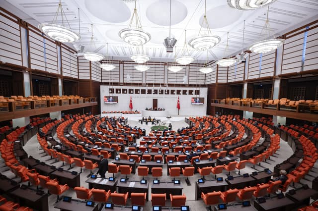 Top Erdoğan adviser signals groundwork for new constitution