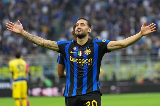 Çalhanoğlu leads Fenerbahçe's 5-man January transfer shortlist