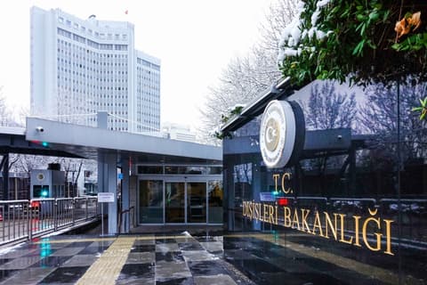 Türkiye, 18 other nations condemn Colombia's Jerusalem Embassy move