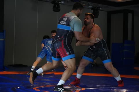 Turkish boxer Kayaalp builds toward LA28 with world gold in sight