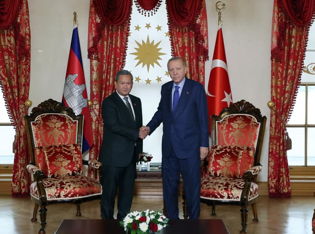 Türkiye, Cambodia sign military coop. deal as Erdoğan hails growing ties