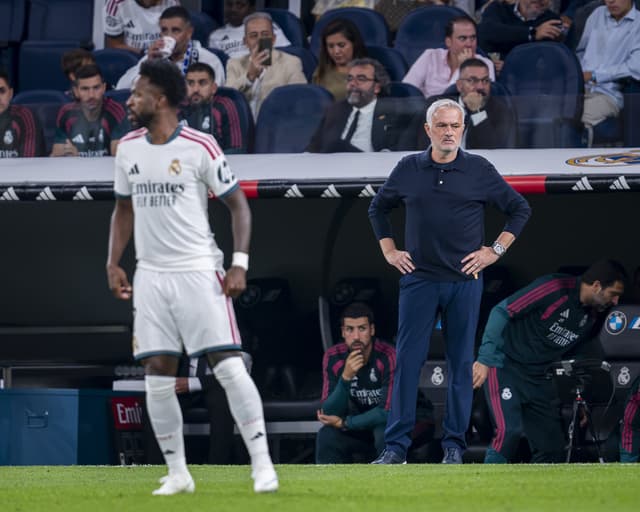 Mourinho says he would have left Real Madrid if he were Vinicius