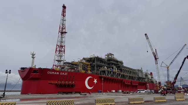 Türkiye marks new step in domestic energy with Osman Gazi platform
