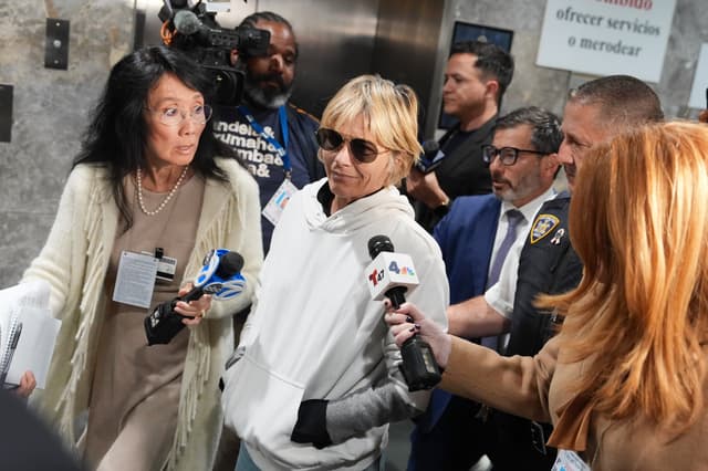 Selma Blair denies intent to harm amid flight assault allegations
